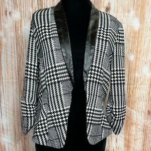 Charlotte Russe‎ Plaid Houndstooth Open Front Ruched Sleeve Crepe Blazer